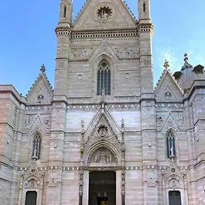 Cathedral S House , Naples Italie